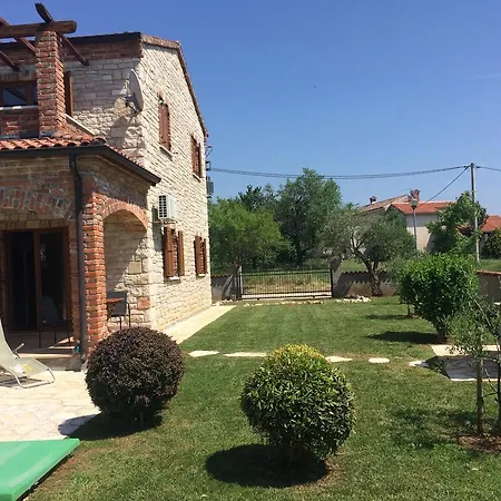 度假居 Paradise Gardens Juršići